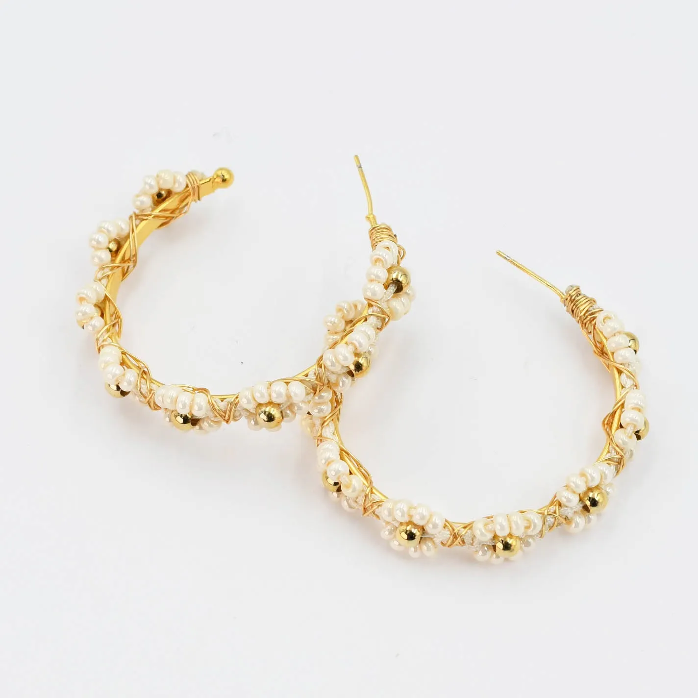 Daisy Chain Hoop Nude A29