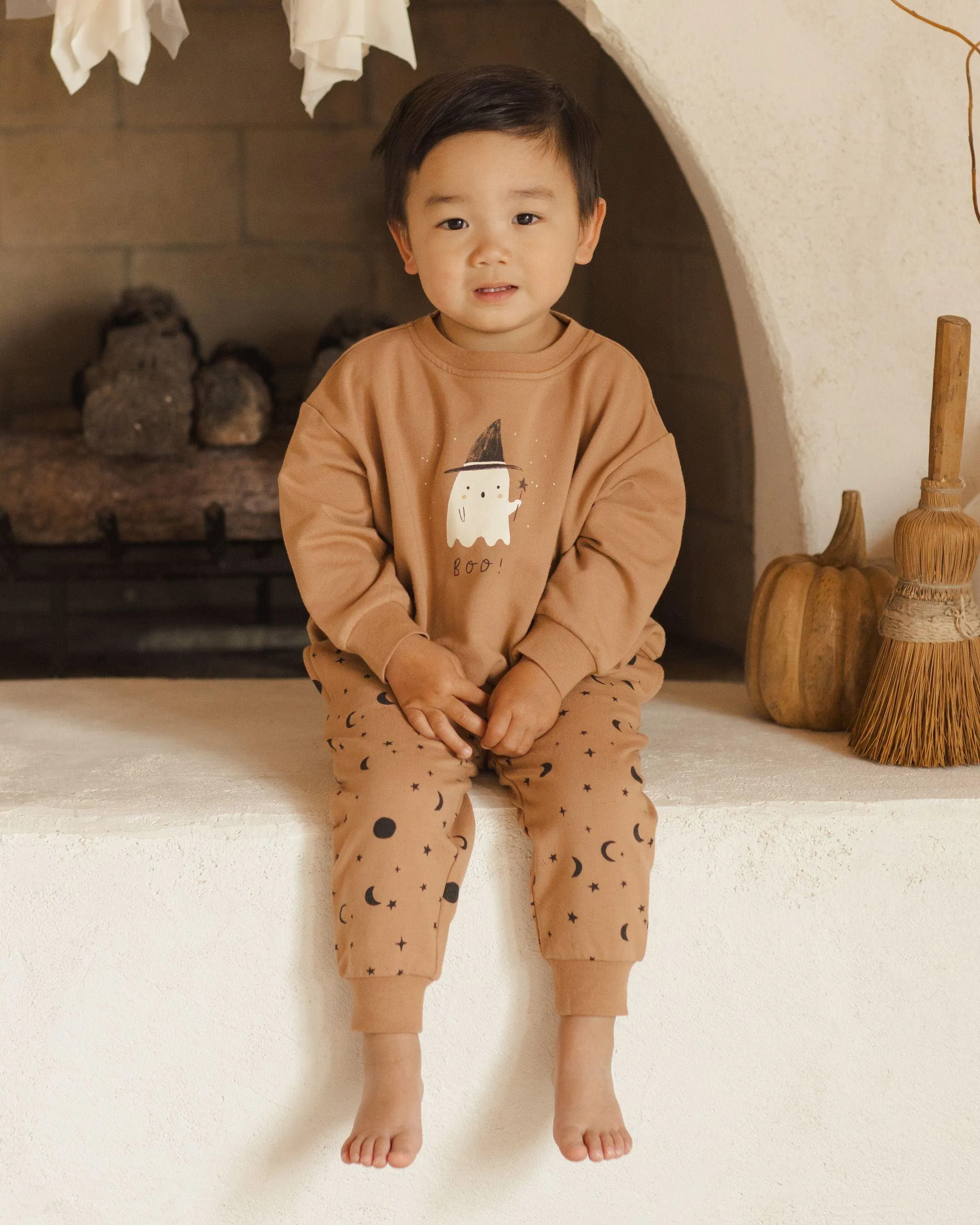 Kids Halloween Sets| 2PCS: Relaxed Sweatsuit- Boo and Night Sky | Quincy Mae